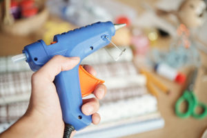 Glue gun