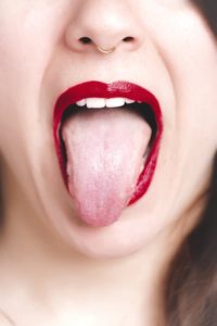Color of tongue 