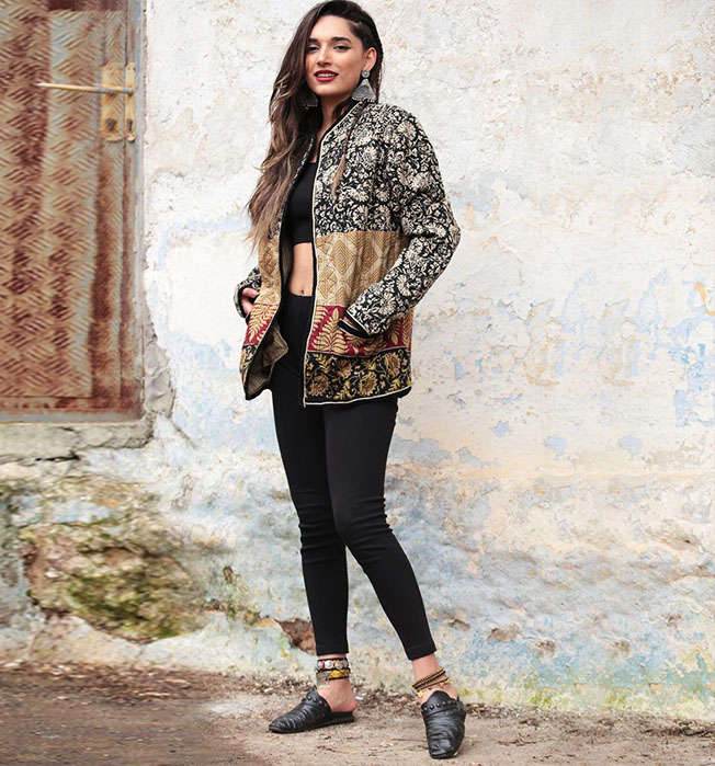 ethnic jacket for a boho-chic style